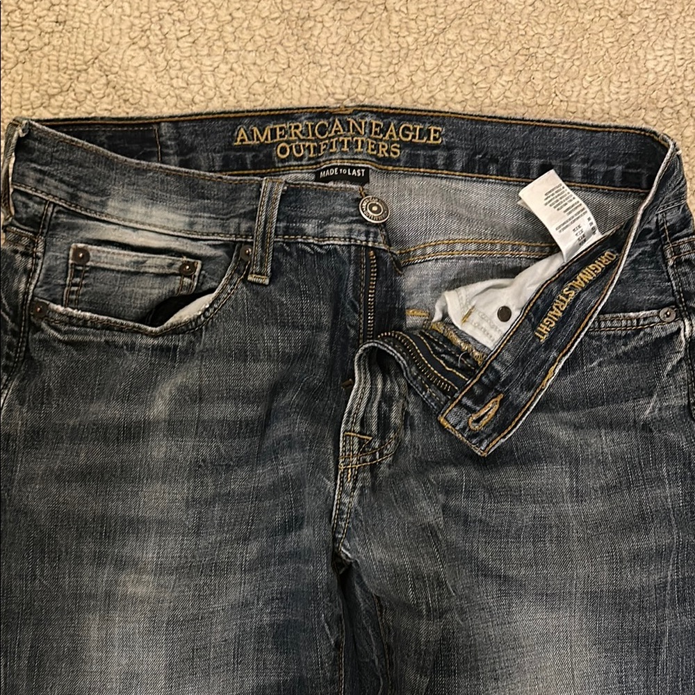American Eagle Outfitters Men's Blue Jeans